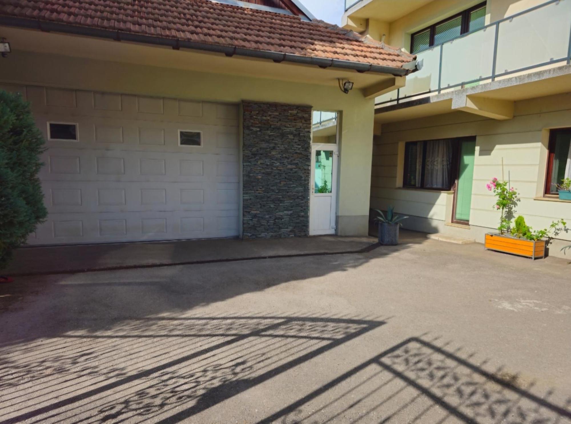 Peaceful Vacation Villa & Garden Сараєво Екстер'єр фото