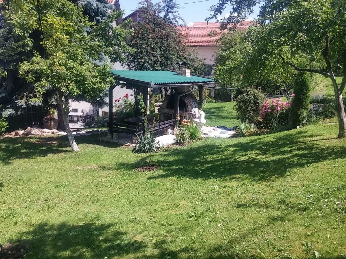 Peaceful Vacation Villa & Garden Сараєво Екстер'єр фото